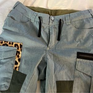 Burton Snowboard Pants L.A.M.B Limited edition Women’s  medium.